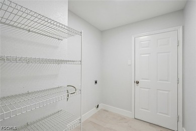 Beautifully updated Cape Coral pool home with all the major - photo 28