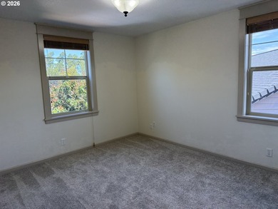 Welcome to this well-maintained 3-bedroom, 2.5-bath home located - photo 34