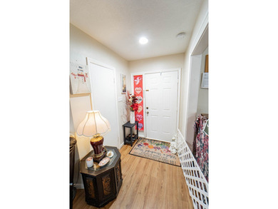 A well maintained 3 bedroom, 2 bath home located in the coveted - photo 9