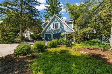 Lac La Belle Home For Sale in Oconomowoc Wisconsin