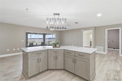 Wake up to breathtaking sunrise views over the lake in this - photo 16