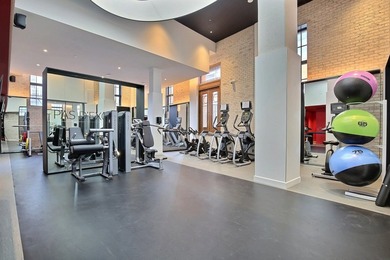 Magnifique condo au 43e etage de la prestigieuse Tour des - photo 31