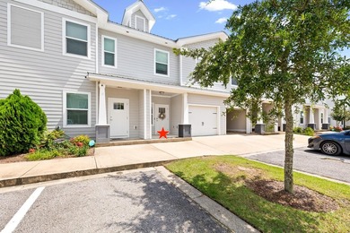 Beautifully maintained, thoughtfully designed townhome in the - photo 14