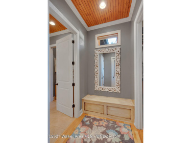 BIG OPEN WATER VIEWS - 4BR/4.5BA, Office + Bonus Room. Amazing - photo 17