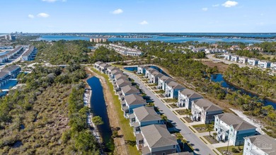 This beautifully furnished coastal residence is located in the - photo 22