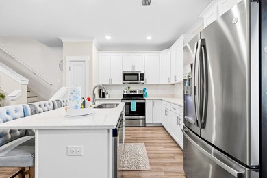 Beautifully maintained, thoughtfully designed townhome in the - photo 23