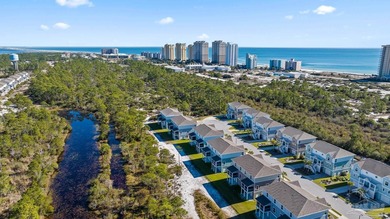 This beautifully furnished coastal residence is located in the - photo 24