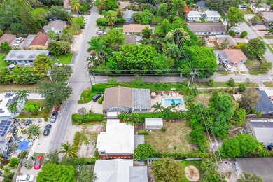 BEAUTIFULLY UPDATED AND TRULY MOVE-IN READY! THIS EXCEPTIONAL - photo 27