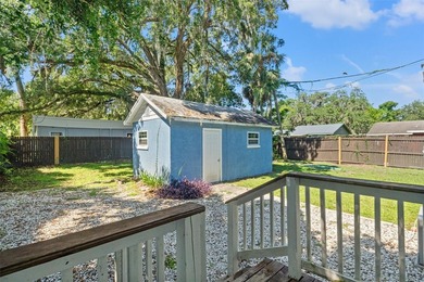 Stunning, Stylish, and Move-In Ready! This beautifully renovated - photo 36