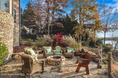 BIG OPEN WATER VIEWS - 4BR/4.5BA, Office + Bonus Room. Amazing - photo 38