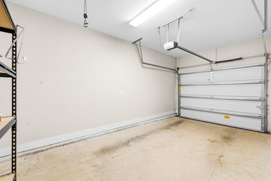 Beautifully maintained, thoughtfully designed townhome in the - photo 41