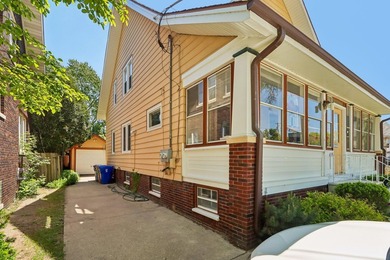 Charming and lovingly maintained two-family home in the heart of - photo 2