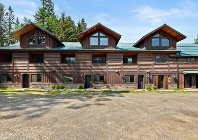 Seller financing available on this move-in ready 4 bed, 4 bath - photo 1