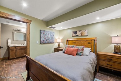 Seller financing available on this move-in ready 4 bed, 4 bath - photo 6