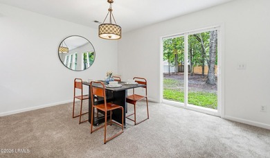 Turn Key 4 Bed 2.5 Bath home with a big yard in the desirable - photo 12