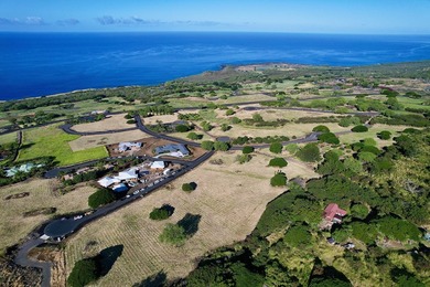 Hokulia Phase 1, Developer Lot 141 boasts 2.48 acres-a premier - photo 12