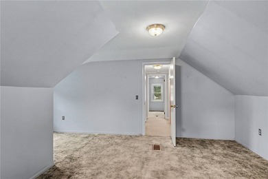 Welcome to 765 South Grosvenor, a lovingly cared-for 3-bedroom - photo 21