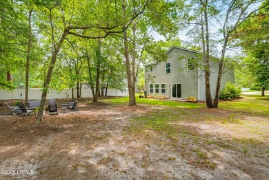 Turn Key 4 Bed 2.5 Bath home with a big yard in the desirable - photo 23
