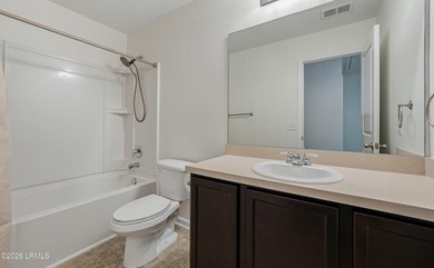 Turn Key 4 Bed 2.5 Bath home with a big yard in the desirable - photo 29