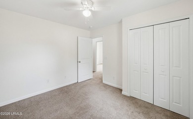 Turn Key 4 Bed 2.5 Bath home with a big yard in the desirable - photo 31