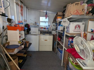 Welcome Home to this Lovely Partially Furnished and Well - photo 33