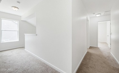 Turn Key 4 Bed 2.5 Bath home with a big yard in the desirable - photo 38