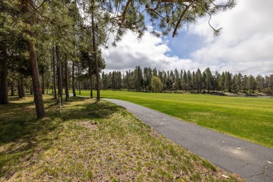 Enjoy low-maintenance living w/HOA amenities including snow - photo 50