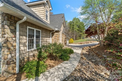 *MOTIVATED SELLERS* Bring your offer! Also giving $8,000 seller - photo 2