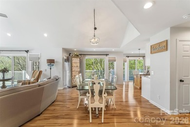 *MOTIVATED SELLERS* Bring your offer! Also giving $8,000 seller - photo 4