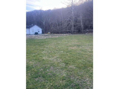 Are you looking for that level lot by the Elk River? Then come - photo 2