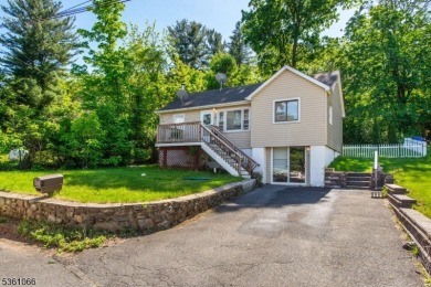 Lake Home For Sale in Jefferson, New Jersey