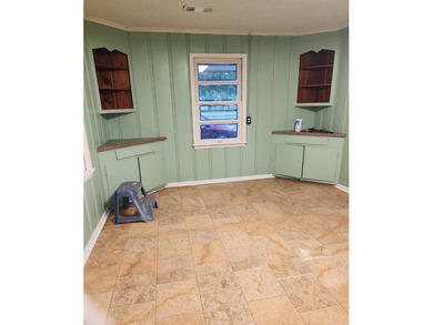 Discover the perfect blend of opportunity and privacy with this - photo 13
