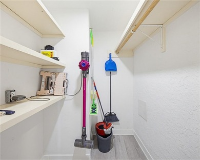 This property is truly unique and is attractively priced for a - photo 18