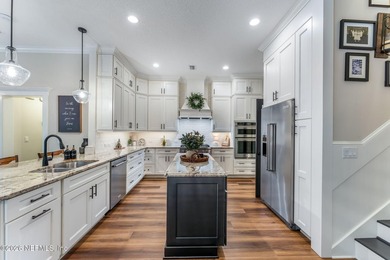THIS POOL HOME IS A STUNNER....with a COMPLETE luxury renovation - photo 22