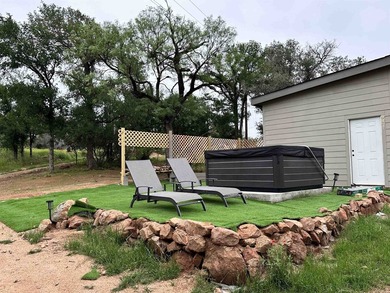 Welcome to your private waterfront retreat in the hill country! - photo 23