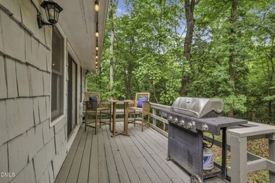 Discover the perfect blend of tranquility and charm at 140 Holly - photo 3