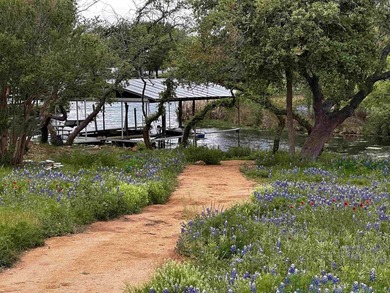 Welcome to your private waterfront retreat in the hill country! - photo 24