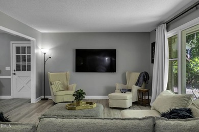 Discover the perfect blend of tranquility and charm at 140 Holly - photo 7