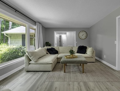 Discover the perfect blend of tranquility and charm at 140 Holly - photo 8