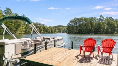 This is the one. Wake up to mist on the water and a mountain - photo 4