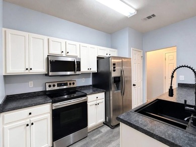 Discover this spacious two-story, three-bedroom townhome in - photo 11