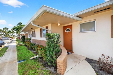 Welcome to this beautifully updated 2-bedroom, 2-bathroom - photo 1