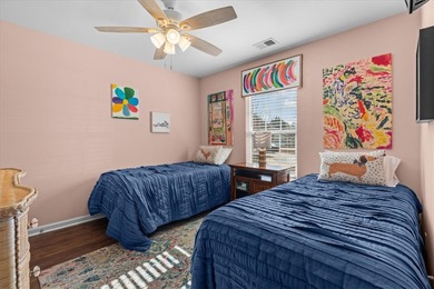 Amazing 2BD/2BA townhome professionally remodeled in the