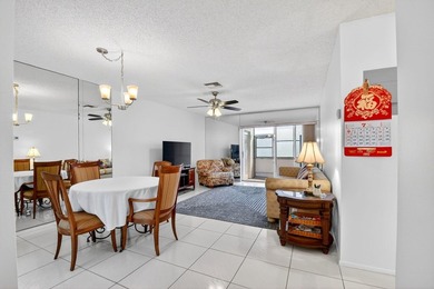 Welcome to this beautifully updated 2-bedroom, 2-bathroom - photo 8