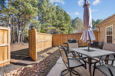 Amazing 2BD/2BA townhome professionally remodeled in the