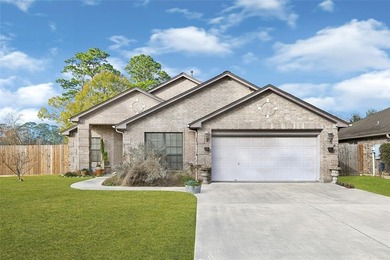 Dickinson Bayou Home Active Under Contract in Dickinson Texas
