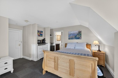Enjoy effortless waterfront living at Sheepscot Harbour Village - photo 5