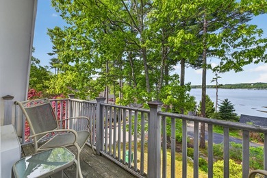 Enjoy effortless waterfront living at Sheepscot Harbour Village - photo 10