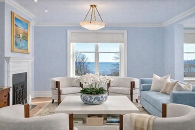 Exceptional lakefront residence on Milwaukee's Gold Coast - photo 3