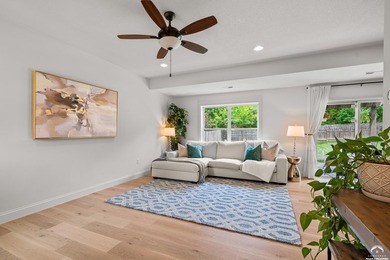 Welcome to this beautiful South facing 2 story with an open - photo 7